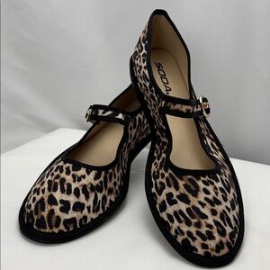 Sodas Leopard Print Women's Sz10 Mary Jane Flats New